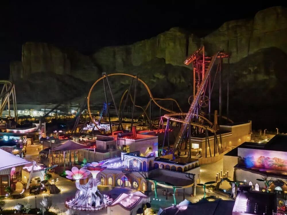 إقامة ليلتين في فندق 4 نجوم مع تذاكر Six Flags الذهبية لشخصين